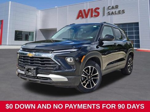 Used 2025 Chevrolet TrailBlazer LT AWD/4WD image 1
