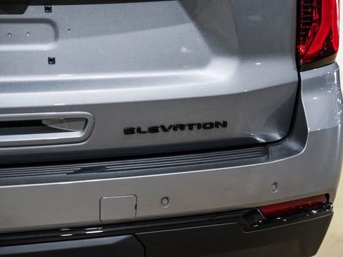 Used 2026 GMC Yukon Elevation w/ Elevation Premium Package AWD/4WD image 33