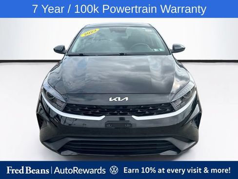 Used 2023 Kia Forte LXS FWD image 2
