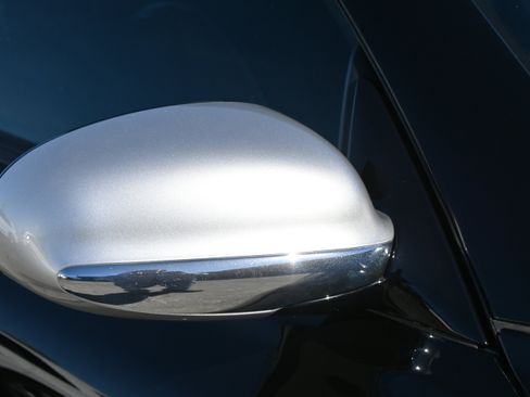 Used 2005 Lexus SC 430 Convertible image 18