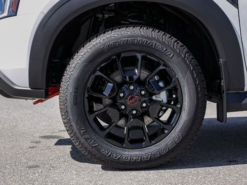 New 2026 Nissan Armada PRO-4X image 12