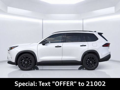 Used 2025 Toyota Grand Highlander AWD Hybrid image 6