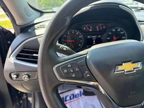 Used 2023 Chevrolet Malibu LT w/ Driver Confidence Package FWD image 18