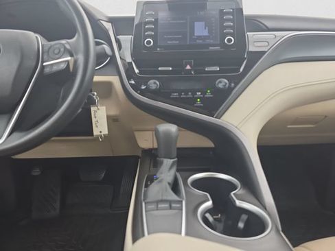 Used 2024 Toyota Camry LE FWD image 11