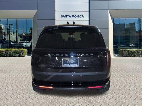 New 2026 Land Rover Range Rover Long Wheelbase SE AWD/4WD image 4
