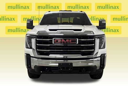 New 2025 GMC Sierra 2500 SLT image 5