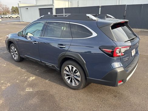 Certified 2025 Subaru Outback Touring image 5