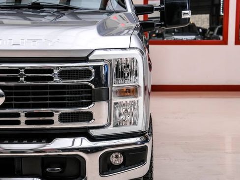Used 2024 Ford F250 XLT AWD/4WD image 44