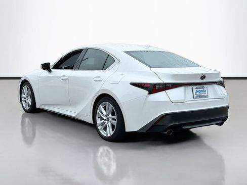 Used 2024 Lexus IS 300 w/ Comfort Package RWD image 8
