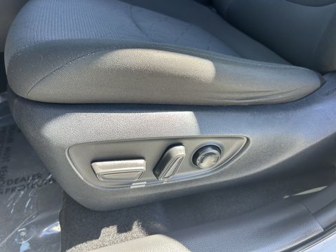 Certified 2025 Toyota RAV4 XLE FWD image 24