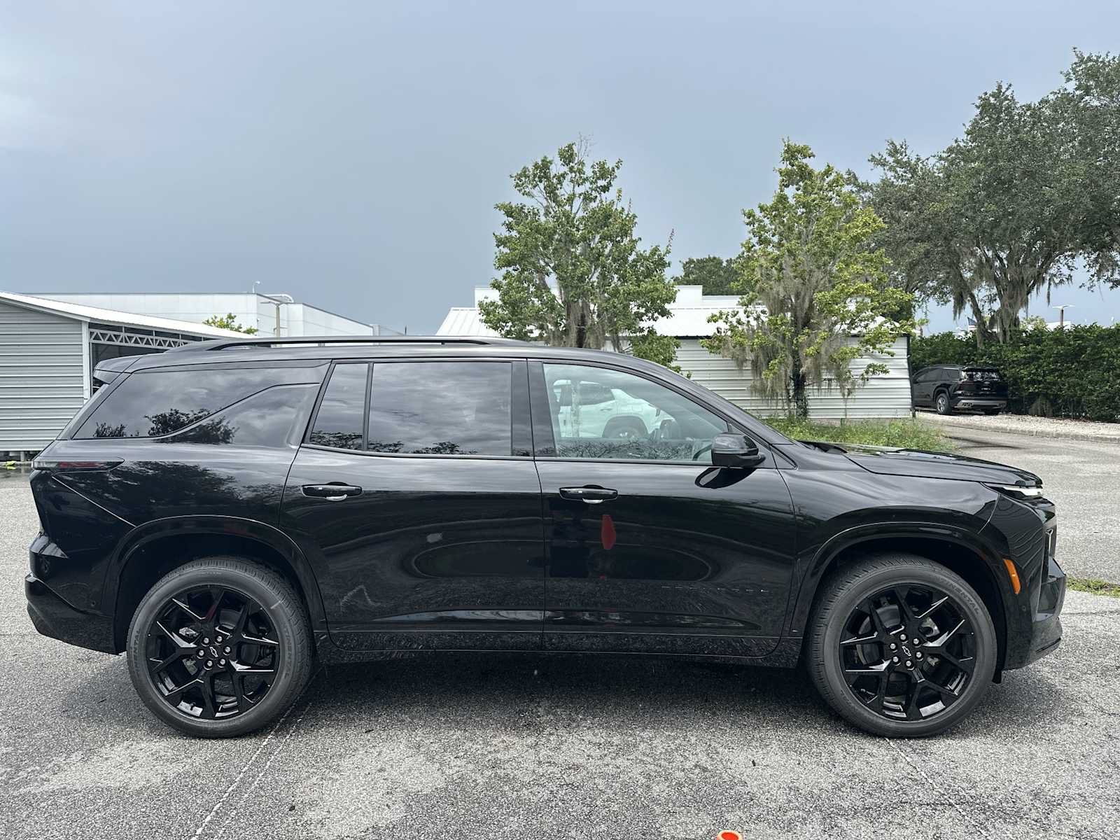 New 2026 Chevrolet Traverse RS w/ LPO, Floor Liner Package FWD image 7