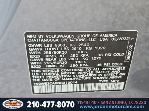 Used 2022 Volkswagen Atlas Cross Sport SE image 34