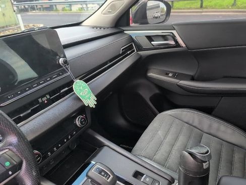 Used 2022 Mitsubishi Outlander SE FWD image 6