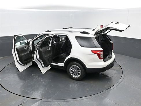 Used 2012 Ford Explorer XLT image 28