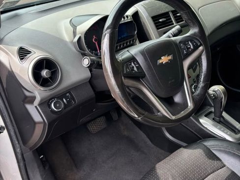 Used 2014 Chevrolet Sonic LTZ image 13