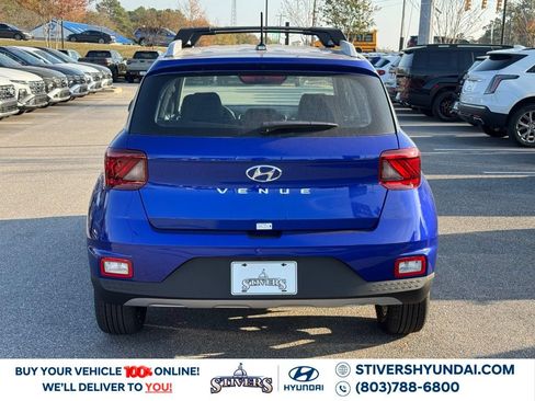 Certified 2026 Hyundai Venue SEL FWD image 12