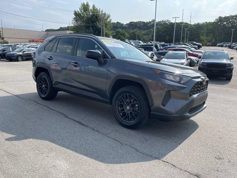 Used 2019 Toyota RAV4 LE w/ All Weather Liner Package AWD/4WD image 6