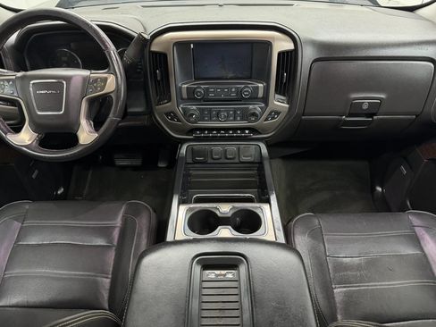 Used 2018 GMC Sierra 2500 Denali w/ Duramax Plus Package AWD/4WD image 52