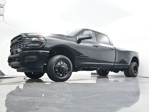 New 2026 RAM 3500 Big Horn image 32