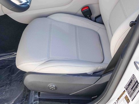 New 2026 Mercedes-Benz GLC 300 4MATIC image 21