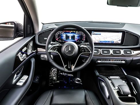 New 2026 Mercedes-Benz GLE 450 4MATIC image 4