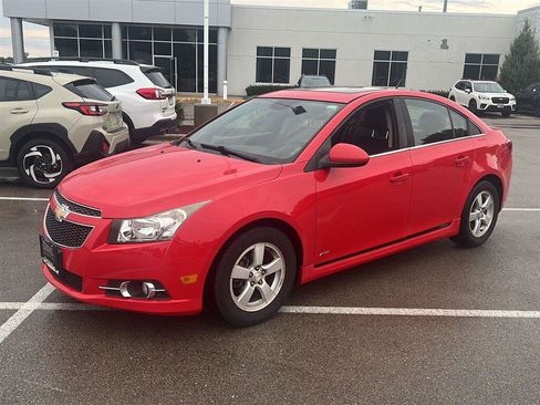 Used 2014 Chevrolet Cruze LT w/ RS Package FWD image 3