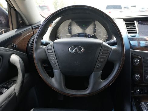 Used 2014 INFINITI QX80 2WD w/ Deluxe Touring Package image 9