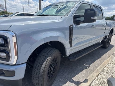 Used 2026 Ford F250 Lariat w/ Black Appearance Package AWD/4WD image 1