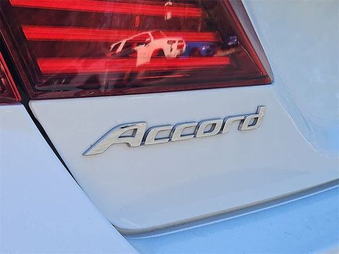 Used 2016 Honda Accord EX-L image 27