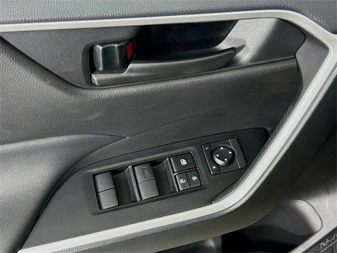 Certified 2025 Toyota RAV4 LE image 17