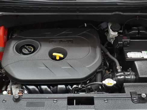 Used 2015 Kia Soul + FWD image 24