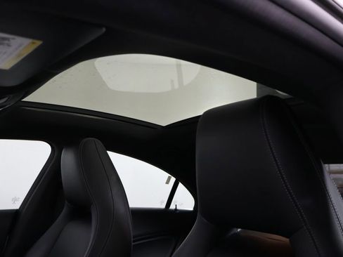 Used 2019 Mercedes-Benz CLA 250 image 17