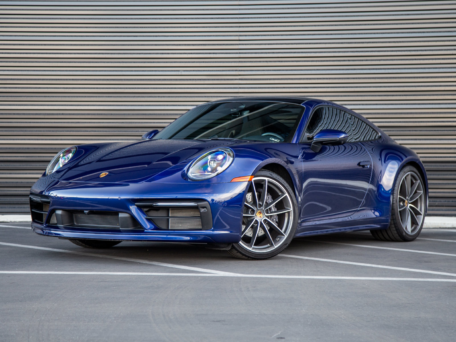 Certified 2024 Porsche 911 Carrera 4 AWD/4WD image 1