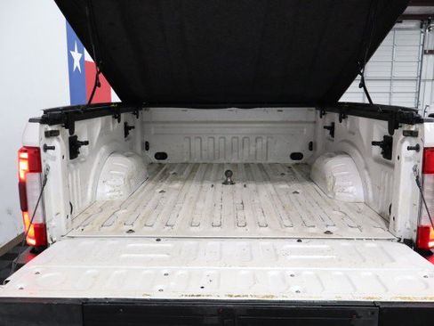 Used 2019 Ford F250 Limited w/ FX4 Off-Road Package AWD/4WD image 31