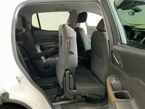 Used 2018 GMC Acadia SLE w/ Driver Alert Package I AWD/4WD image 28