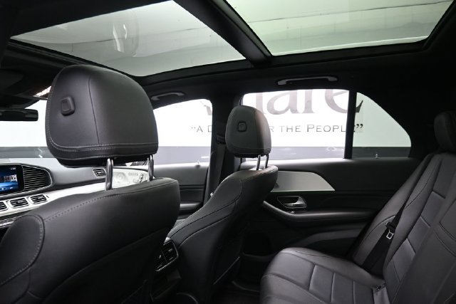 Used 2025 Mercedes-Benz GLE 350 4MATIC image 26