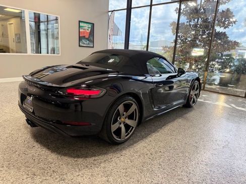 Used 2018 Porsche 718 Boxster S RWD image 46