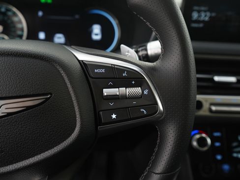 Used 2026 Genesis G70 2.5T AWD/4WD image 26