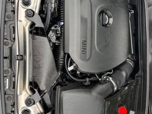 Used 2026 MINI Cooper 2-Door Hardtop image 12