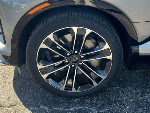 New 2026 Chevrolet Blazer EV SS w/ Performance Package image 17