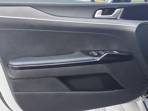 Used 2023 Kia K5 GT-Line image 22