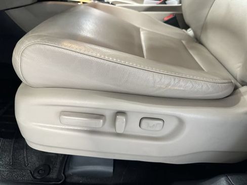 Used 2019 Honda Pilot Touring image 18
