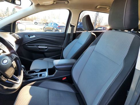 Used 2018 Ford Escape SE w/ Ford Safe & Smart Package image 25