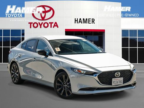 Used 2025 MAZDA MAZDA3 s FWD image 1