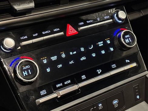 Used 2026 Hyundai Santa Fe Calligraphy image 28