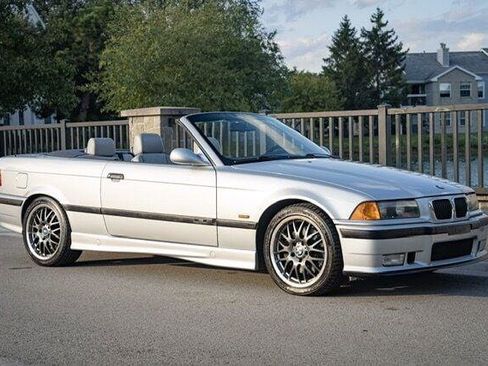 Used 1999 BMW M3 Convertible image 4