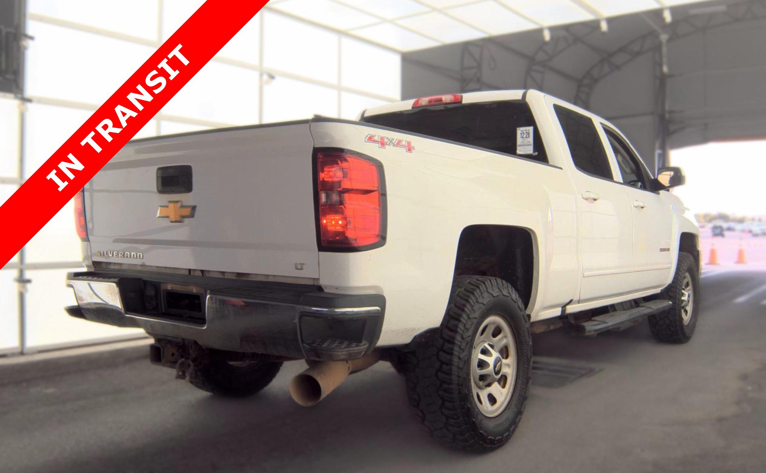 Used 2017 Chevrolet Silverado 2500 LT AWD/4WD image 5