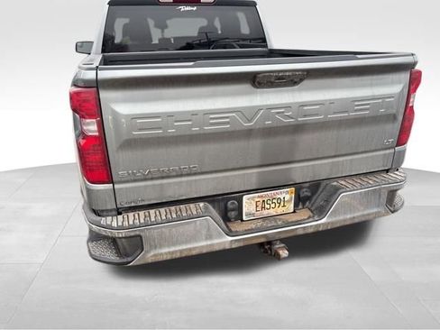Used 2023 Chevrolet Silverado 1500 LT image 12
