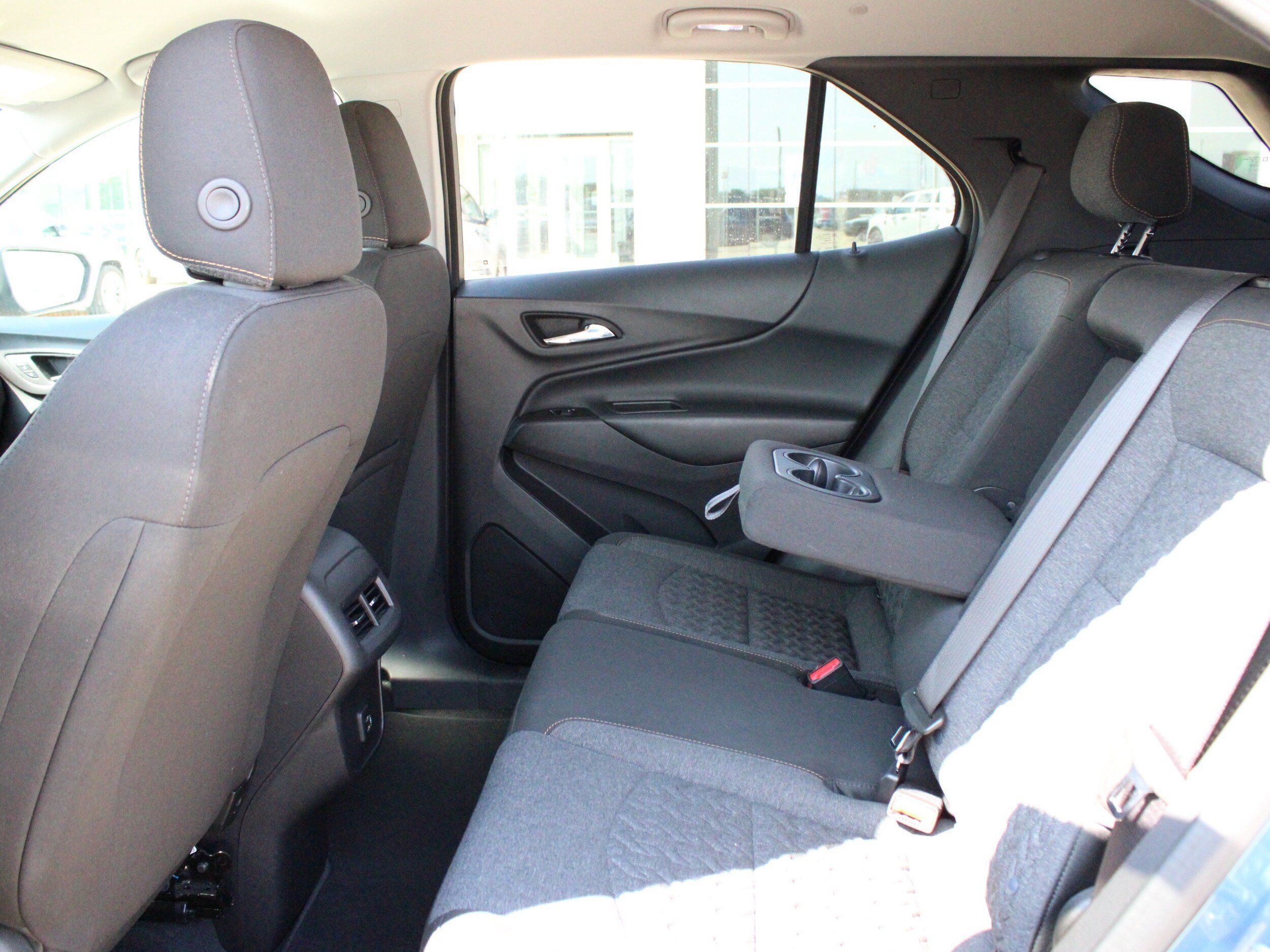 Used 2024 Chevrolet Equinox LT FWD image 15