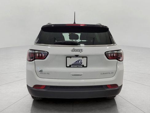 Used 2025 Jeep Compass Limited AWD/4WD image 51